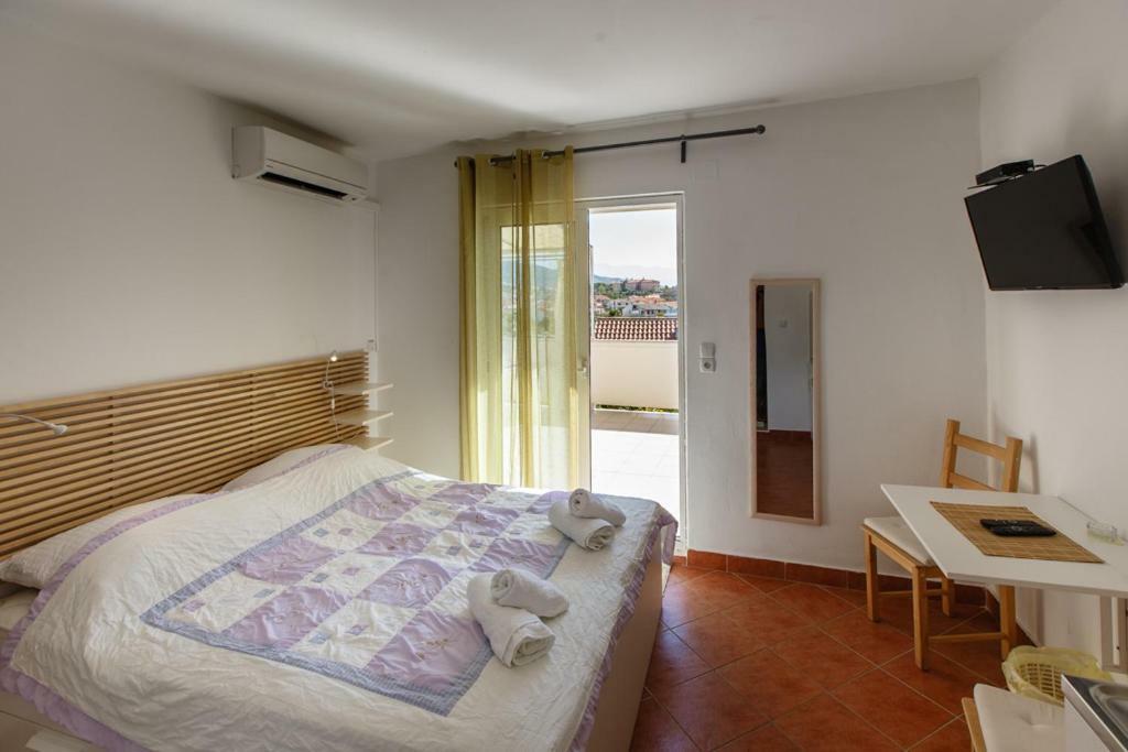 Apartment Maris *